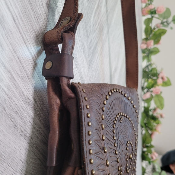 Patricia Nash Luciana Crossbody Leather Saddle Bag - Picture 8 of 16